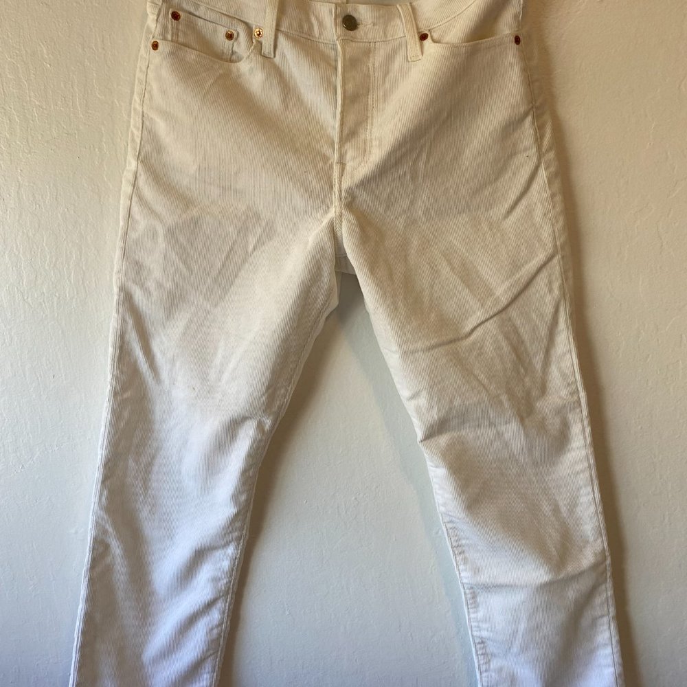 Levi's Cream High-Rise Ankle Jeans